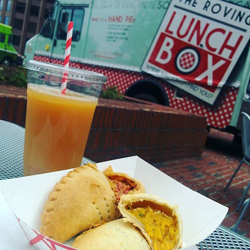 Empanadas del Food Truck The Roving Lunchbox
